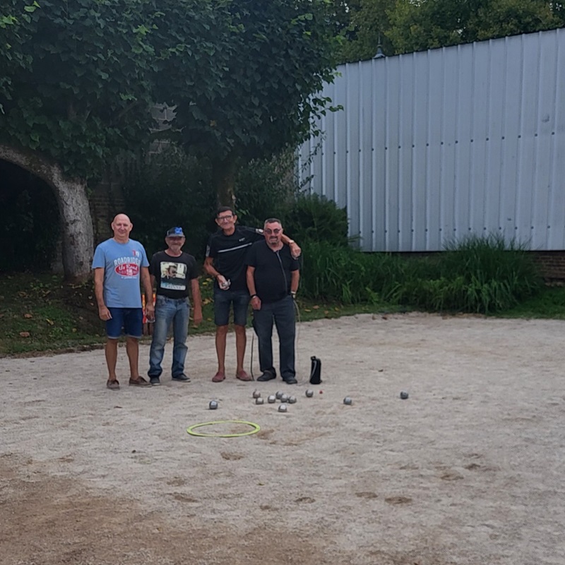 petanque 2.jpeg