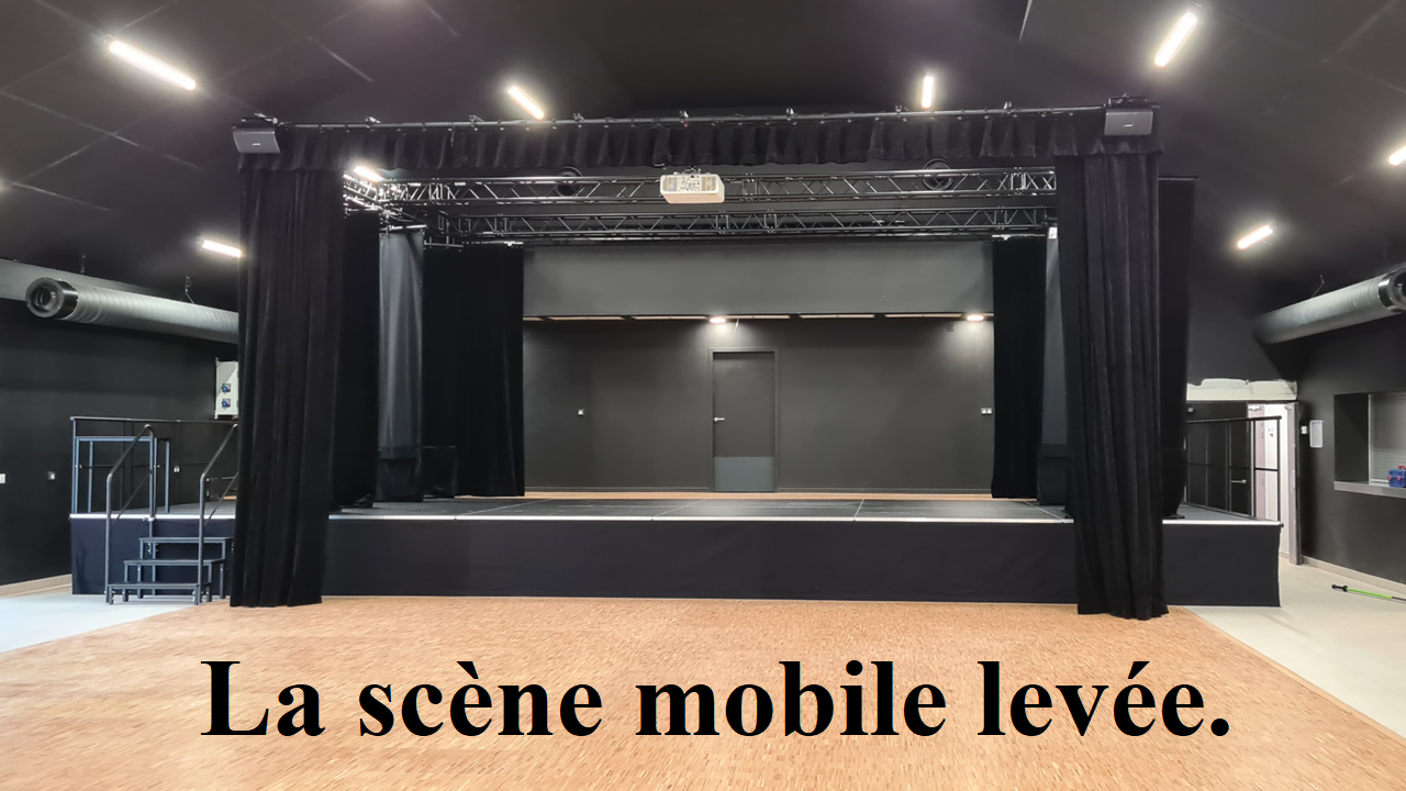 Scène mobile levée.png