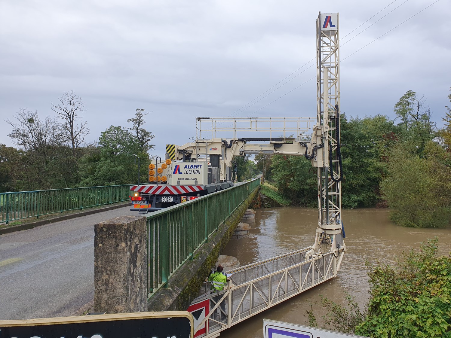 pont Montferney.jpg