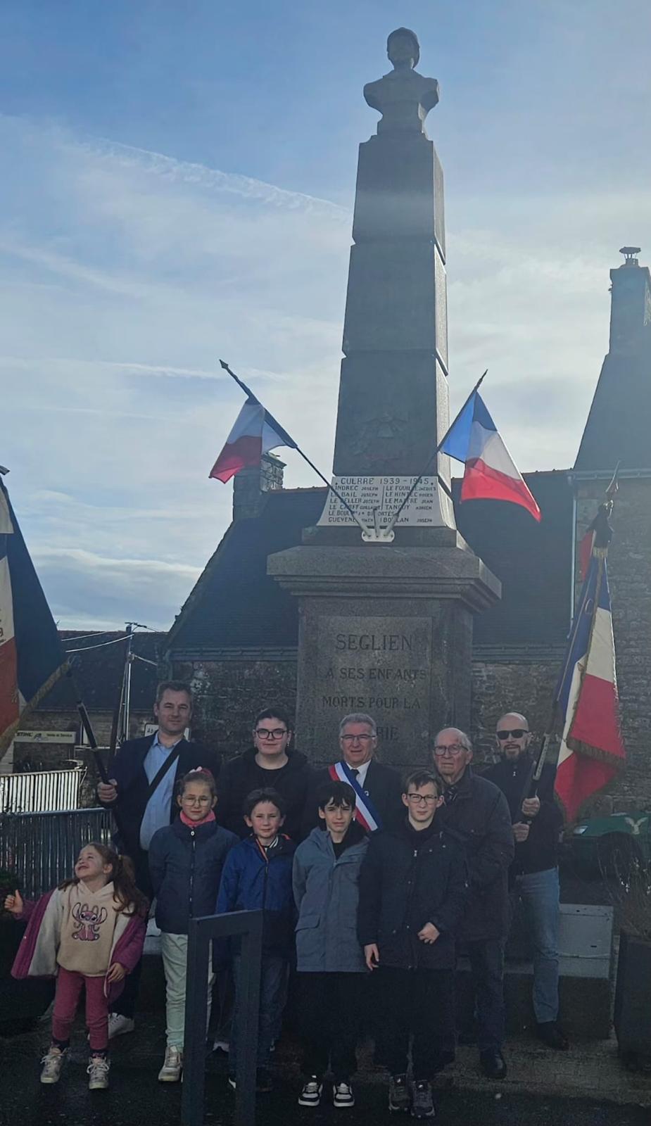 11 11 25 avec enfants.jpg