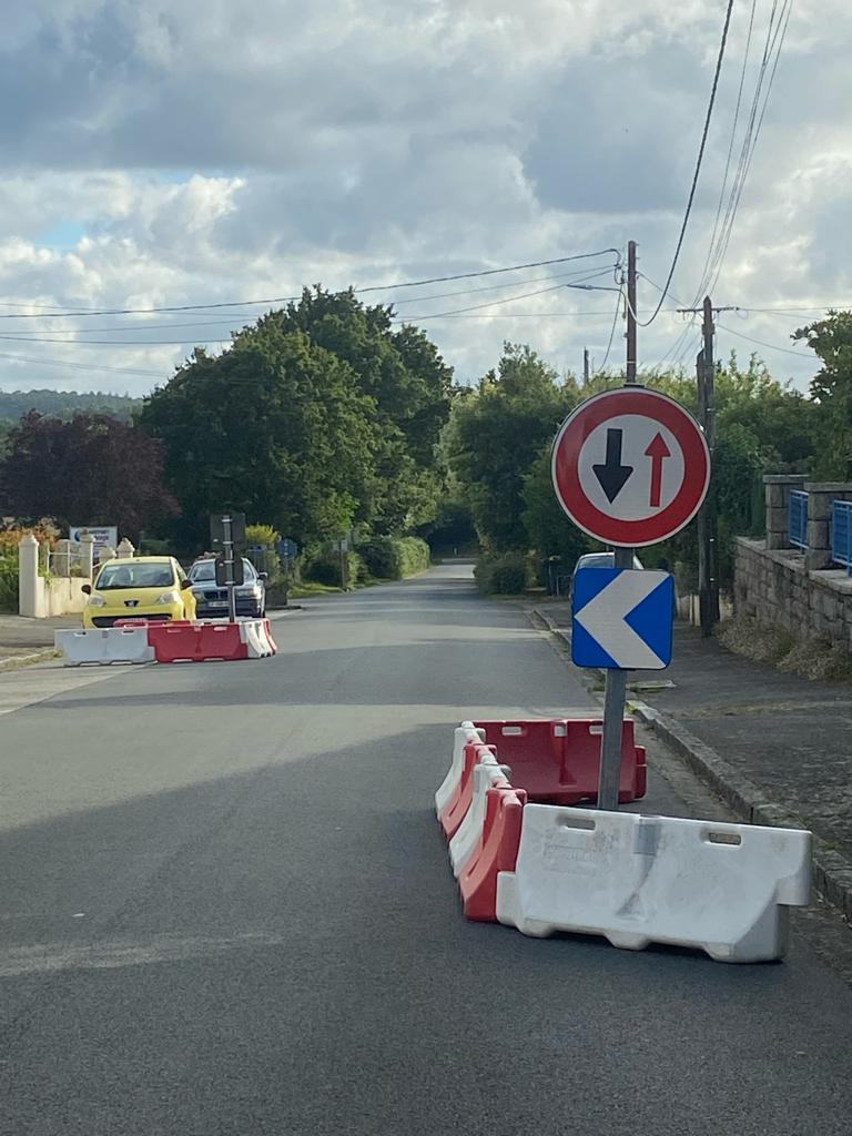 CHICANES RUE YVES LE CALVE.jpg