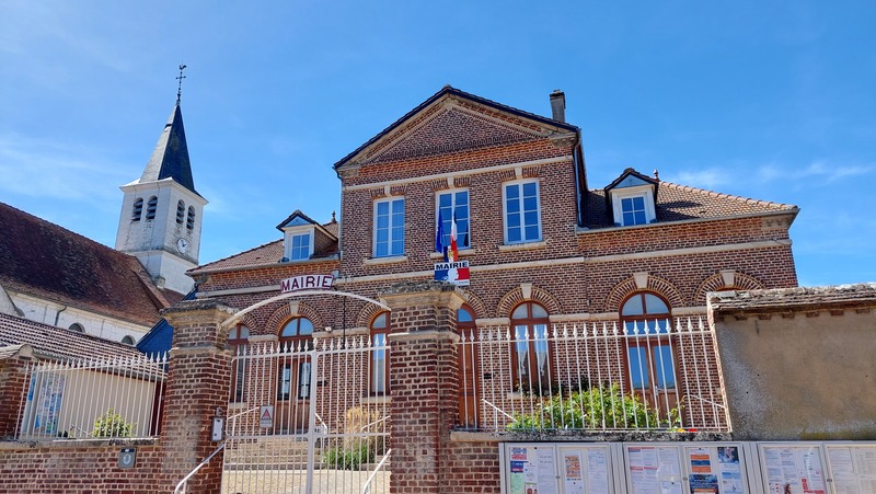 Mairie de Goincourt.jpg