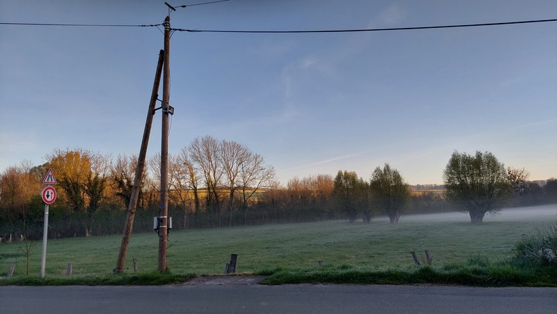 Paysage matin de printemps.jpg