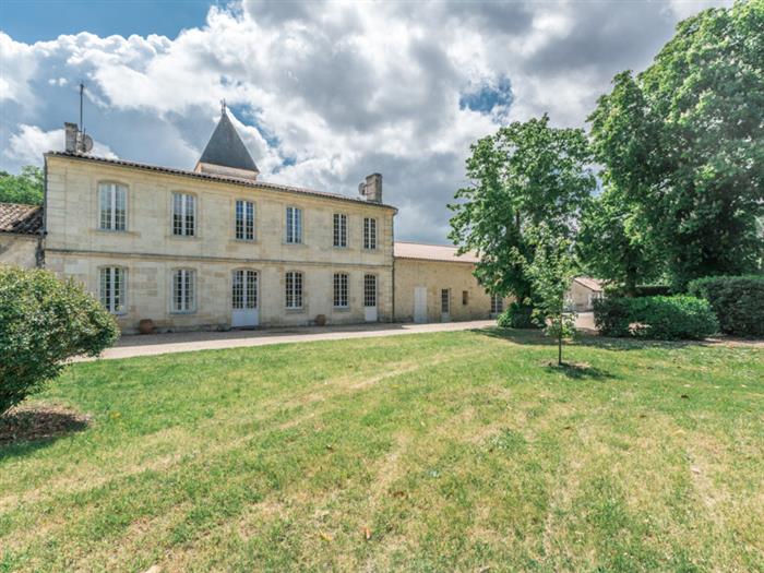 Chateau de Braude_photo.jpg