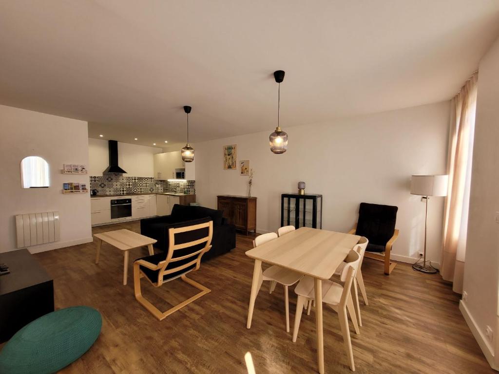 Duplex cosy et lumineux en plein centre bourg_photo.jpg