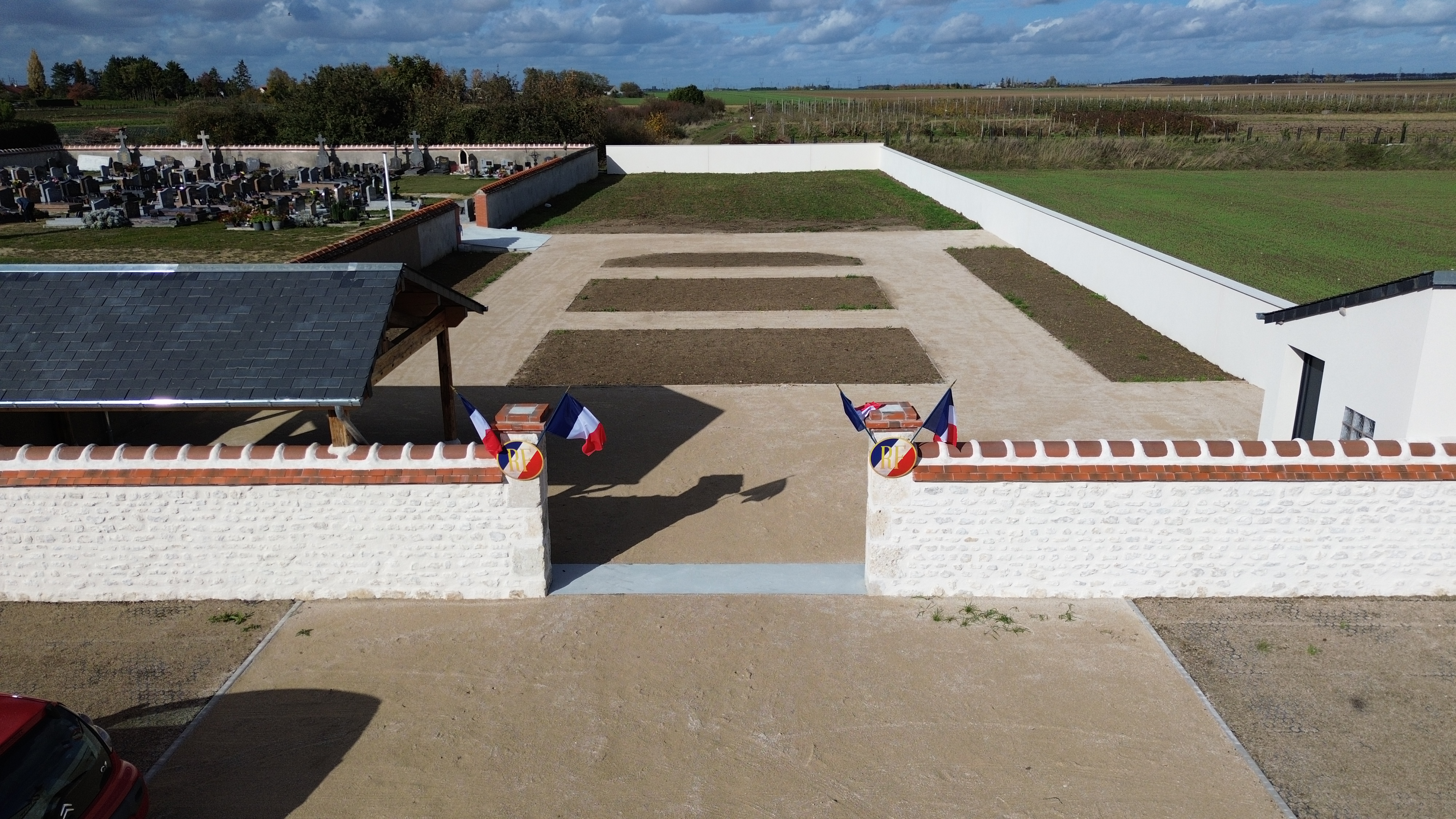 nouveau cimetière.JPG