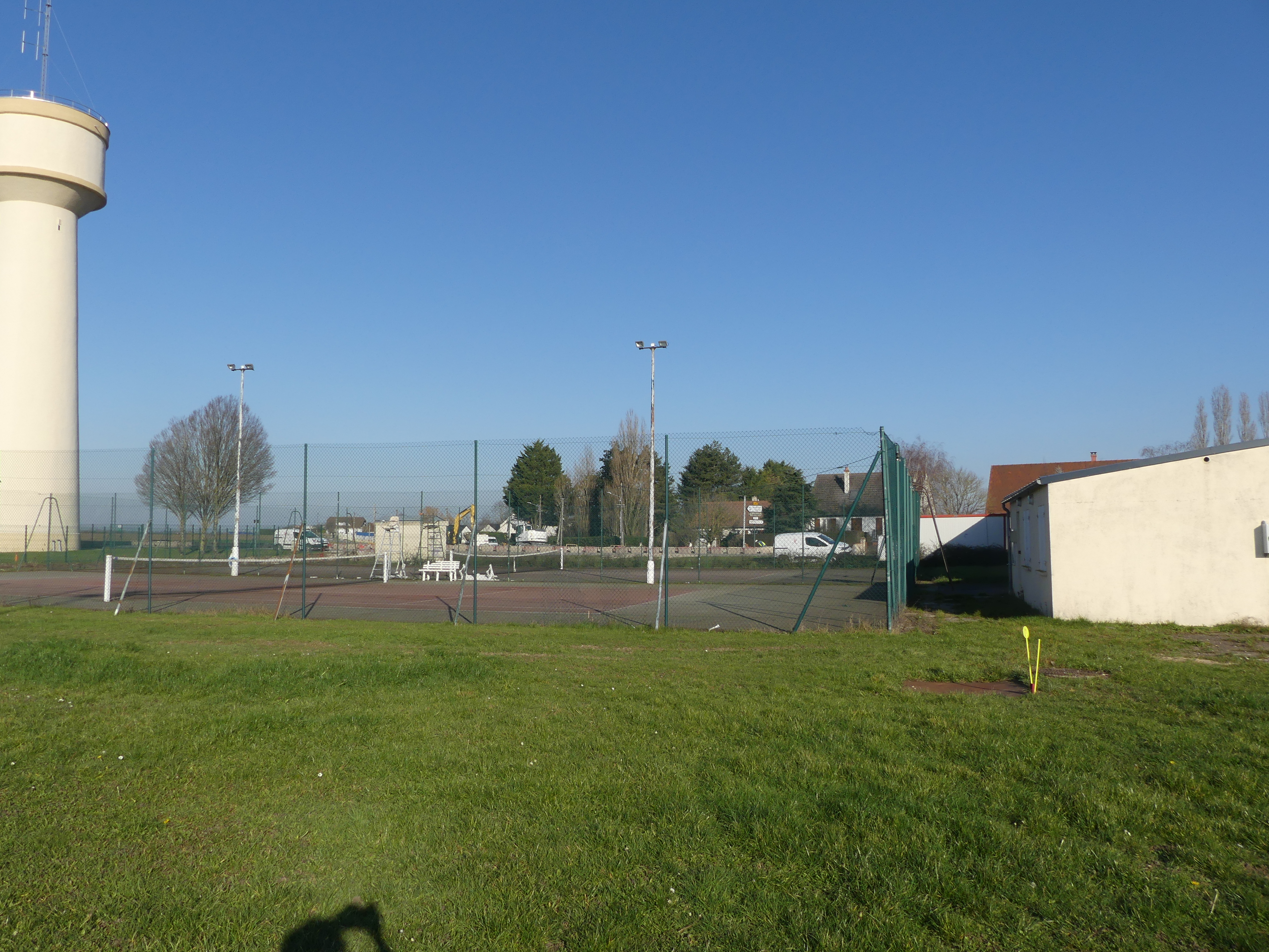terrain de tennis 3 .JPG