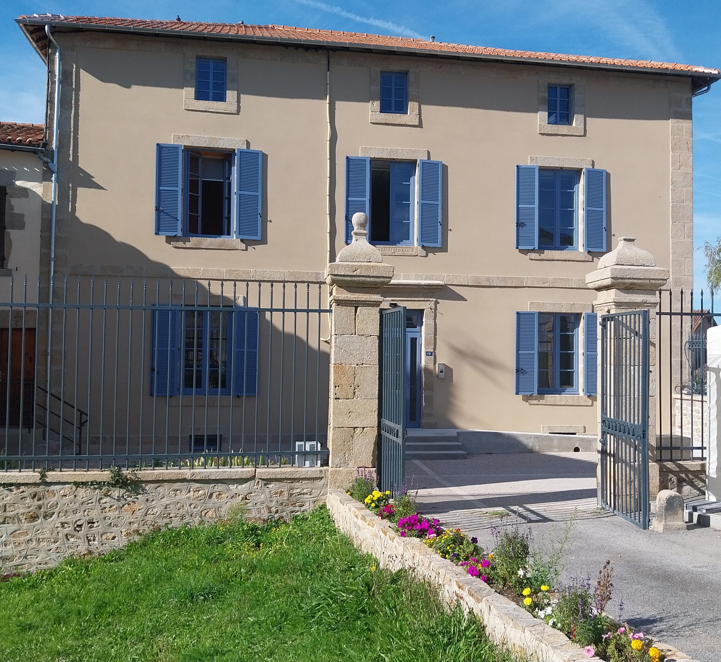 Maison Mazurier .jpg