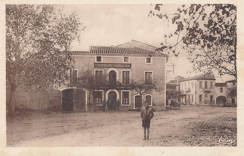 Bernis - Place du jeu de ballon _Cim__01_.jpg