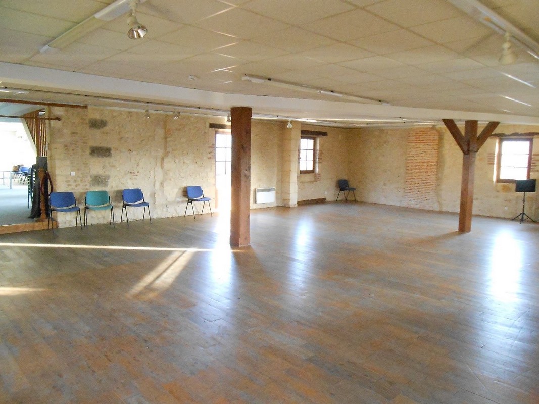 Salle Jean ORIEUX 1