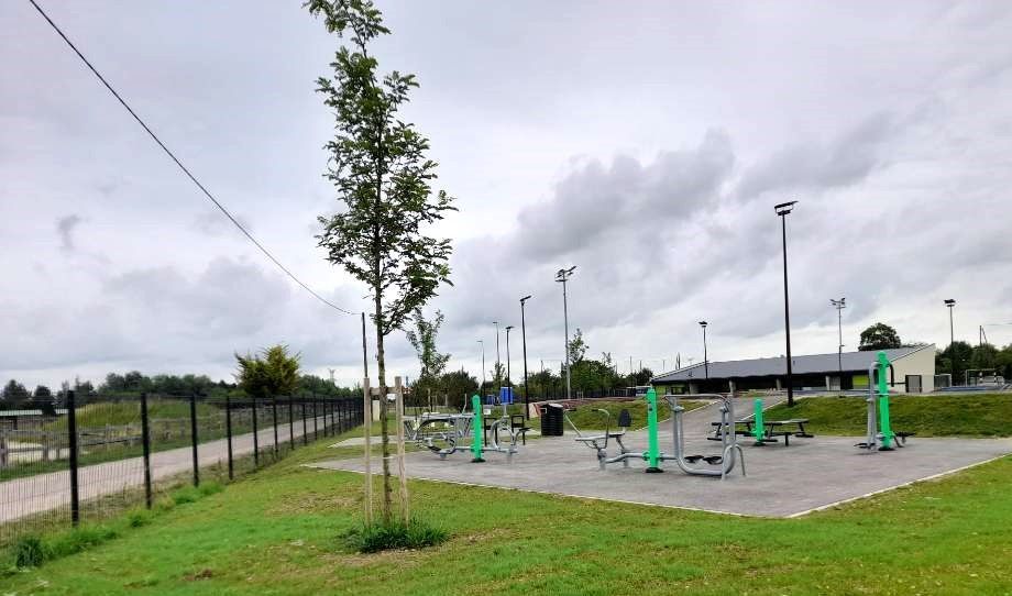 Pumptrack et aire de loisirs 2.jpeg