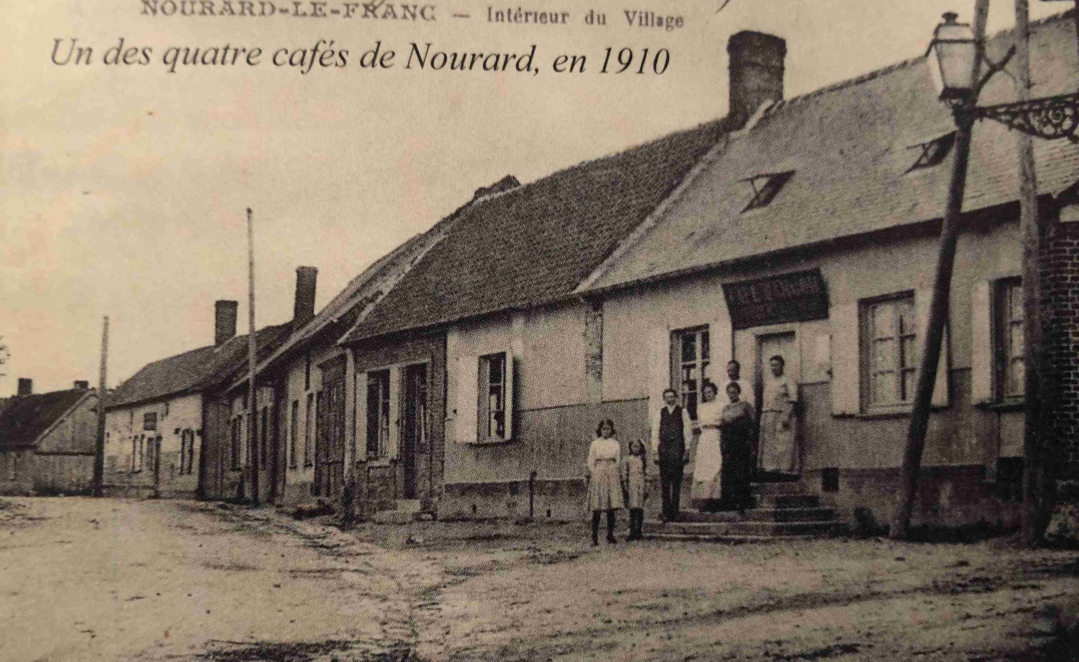 café Nourard 1910.jpg