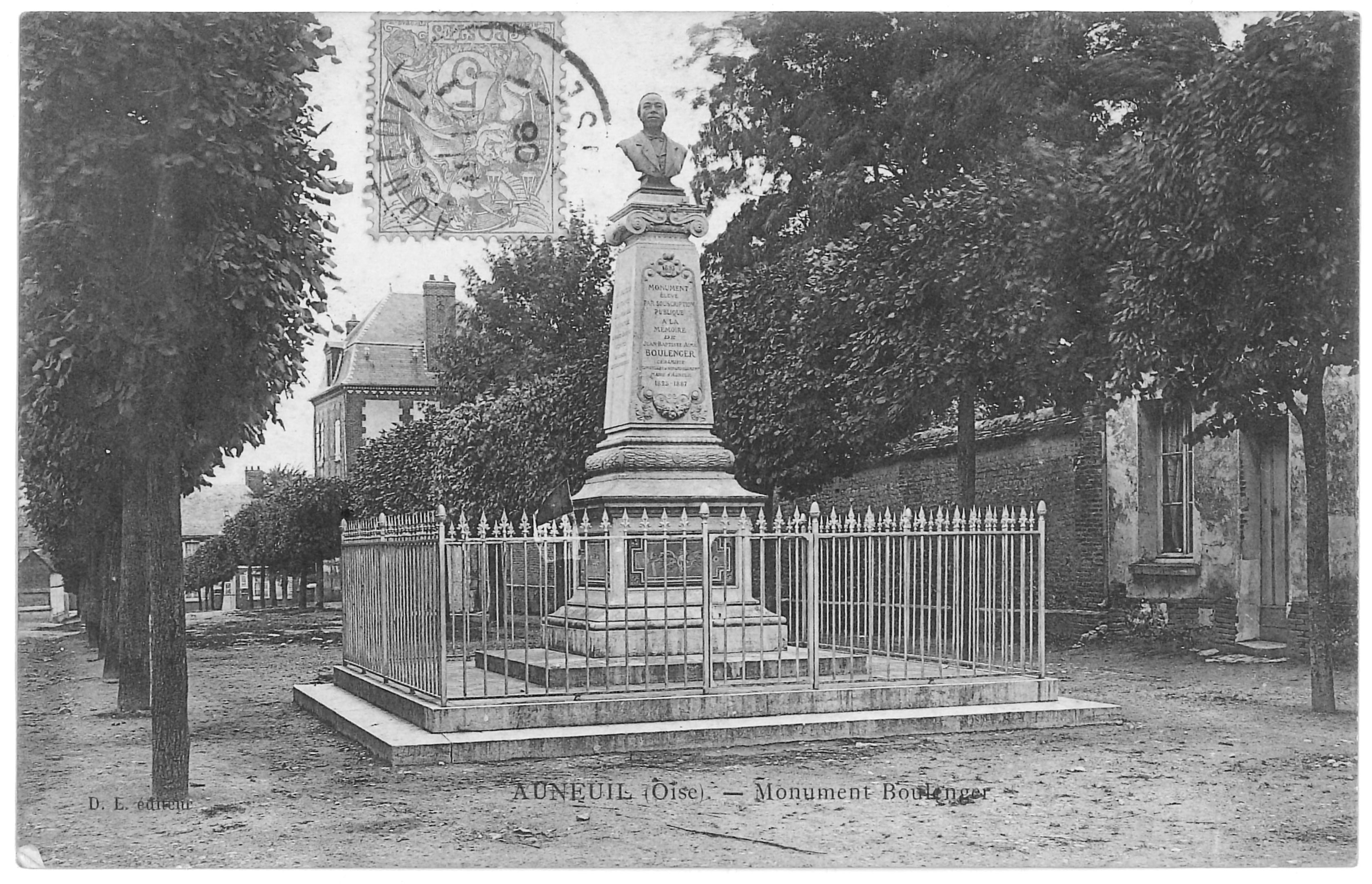 Monument Boulenger.jpg