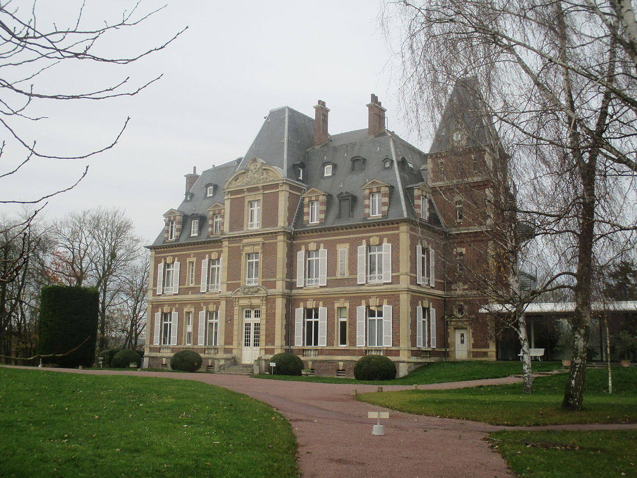 Troussures_château_décembre_2015.JPG