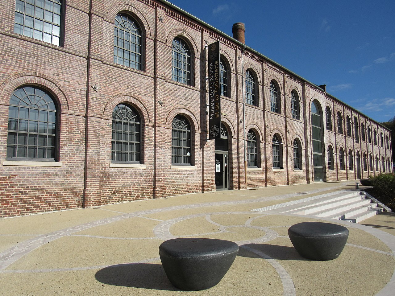 Musée nacre.jpg