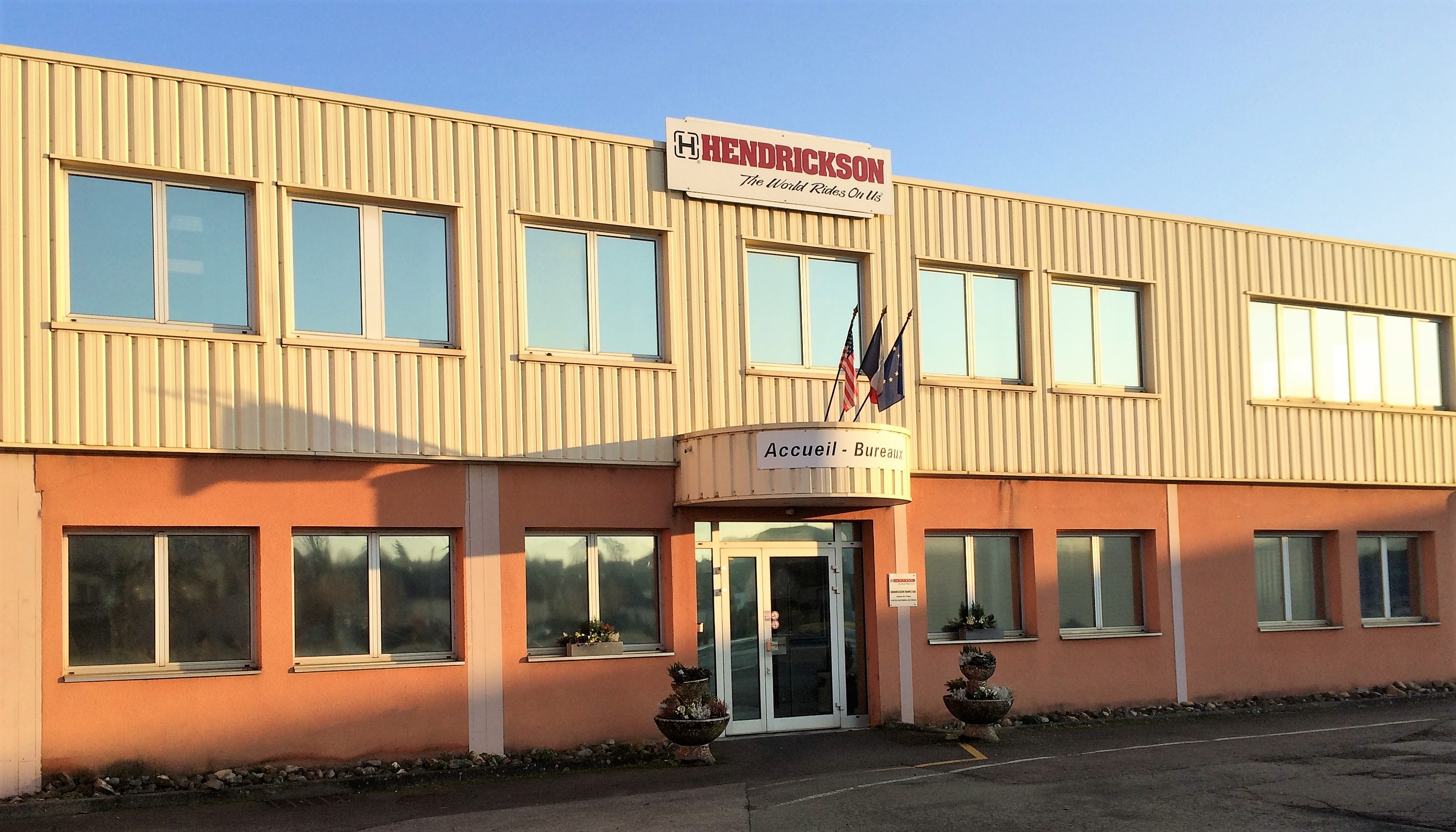 Hendrickson France S.A.S. Site officiel de la commune Hendrickson France S.A.S. Site officiel de la commune