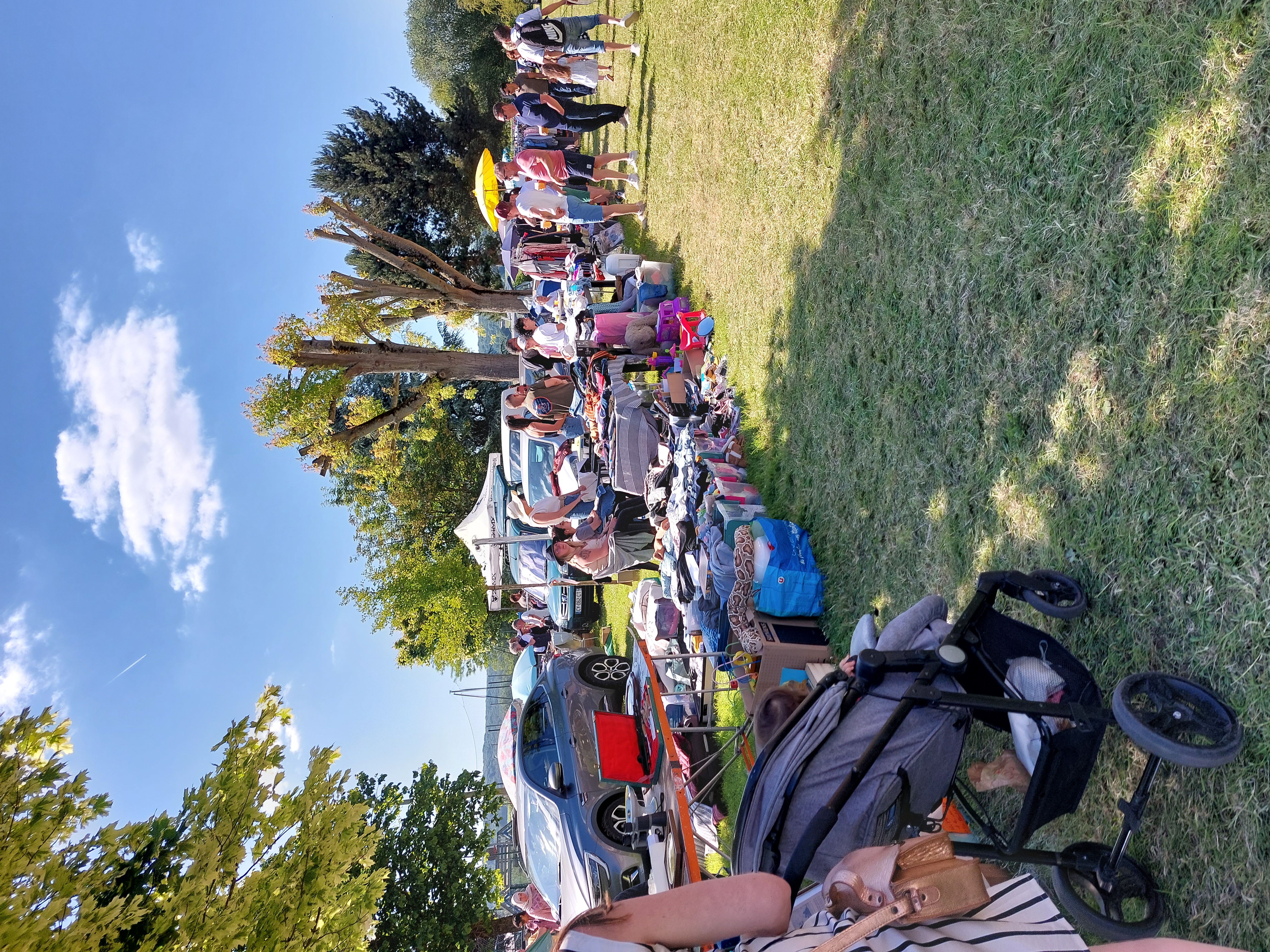 brocante 3.jpg