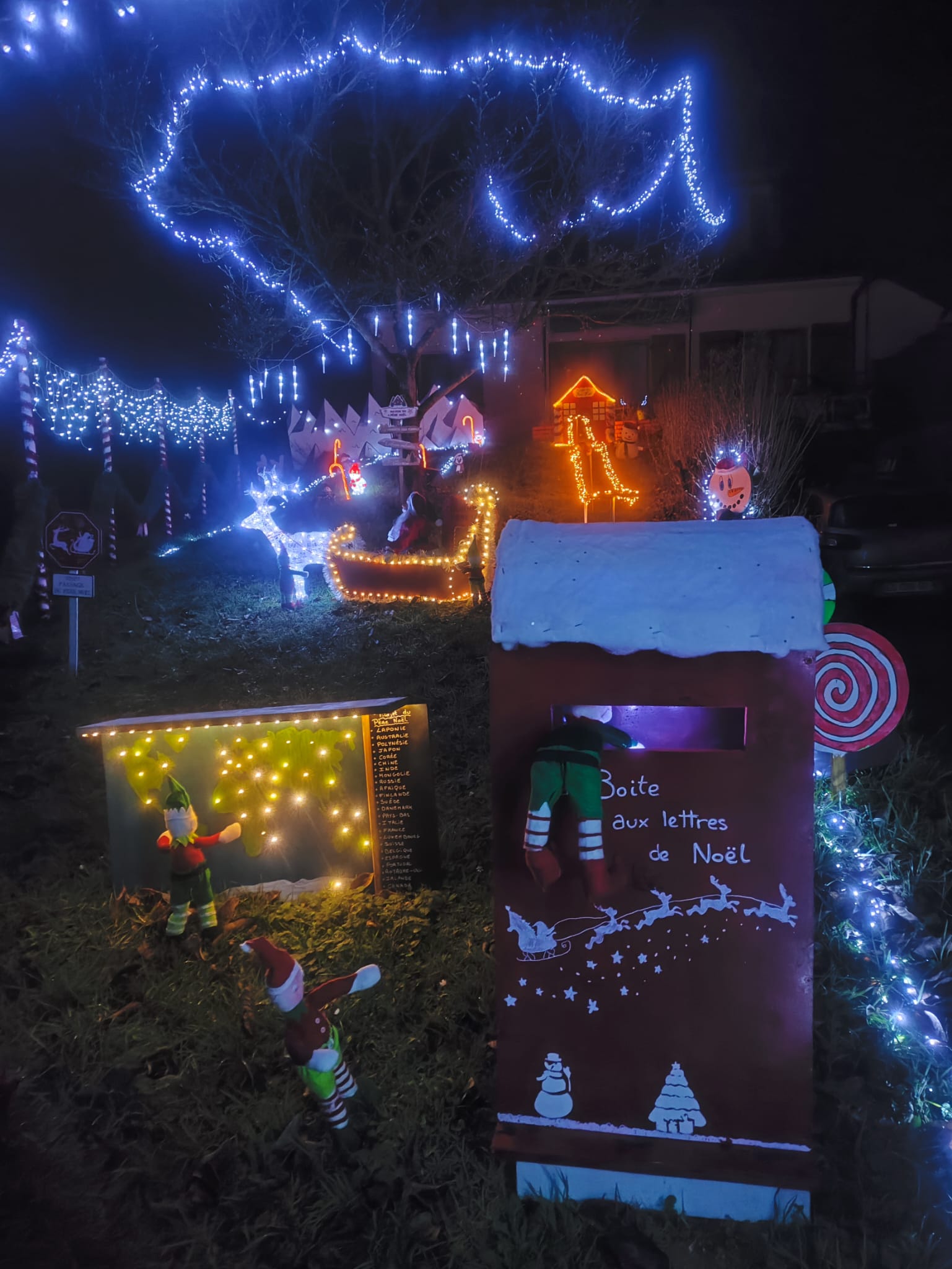 maisons décorées 1.jpg