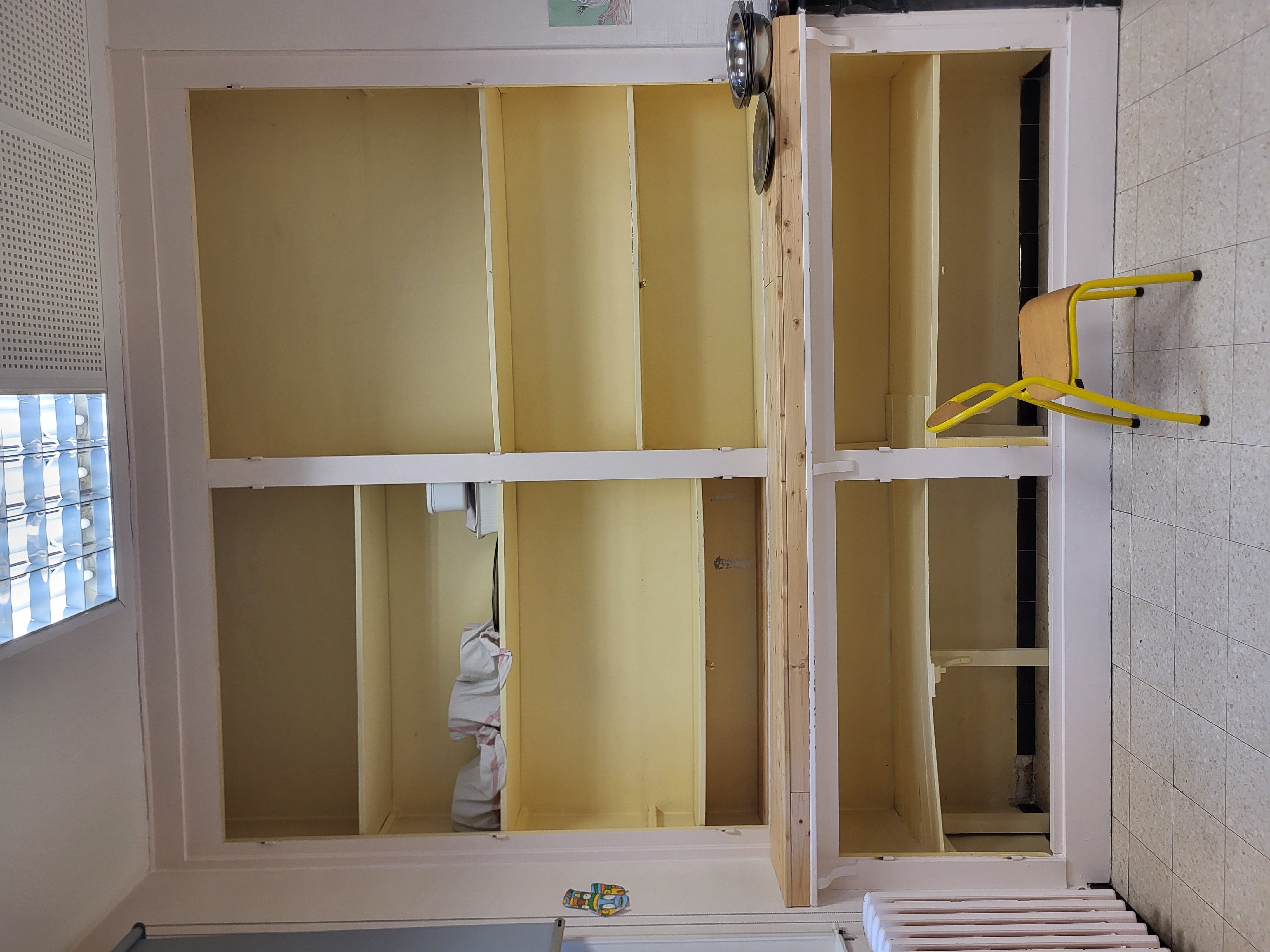 remplacement placart cantine 1.jpg