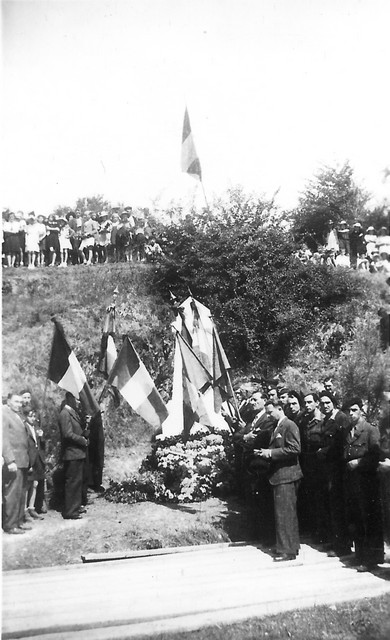 1945-06-28 Cubas Inauguration monument.jpg