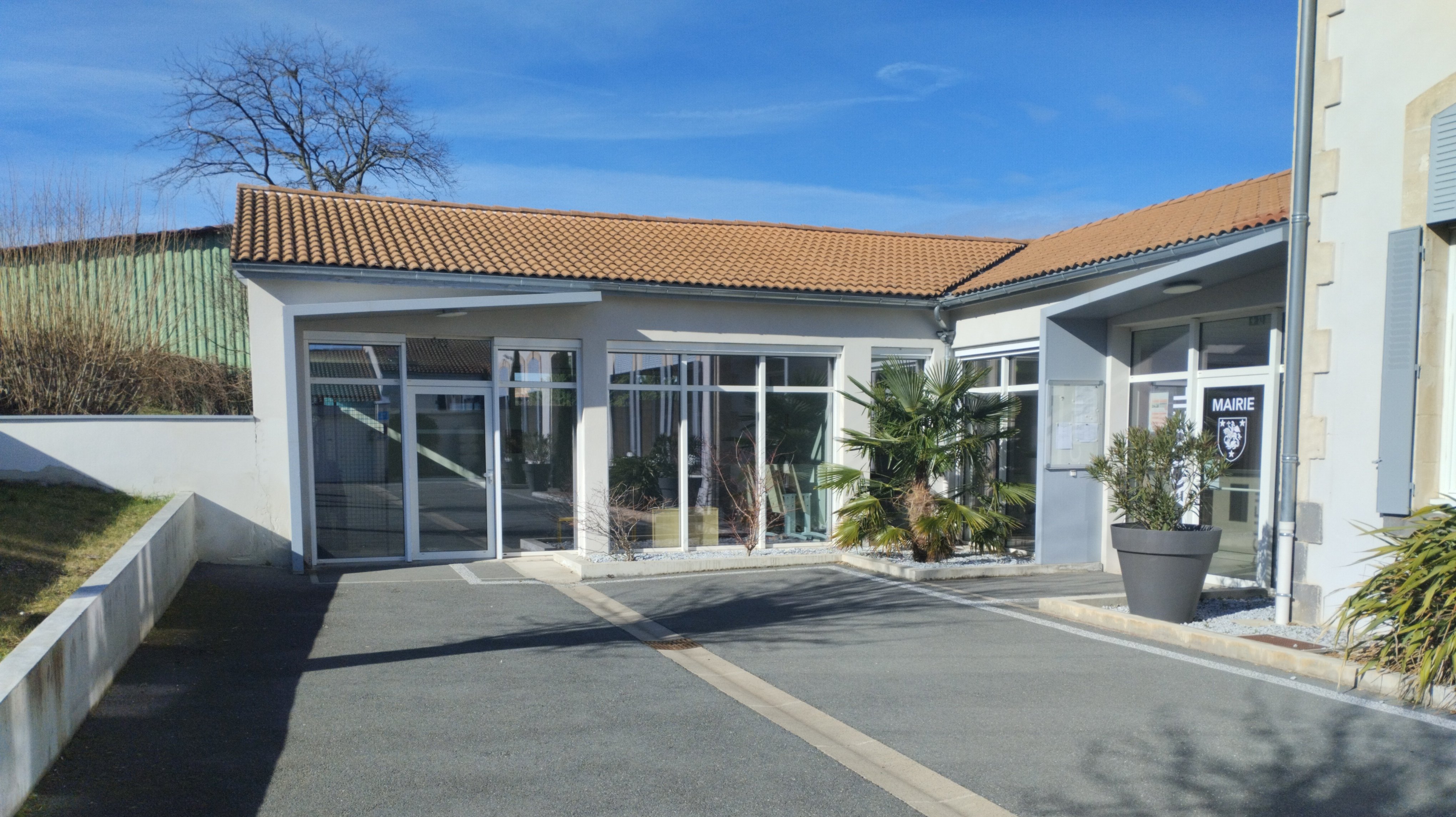 PHOTO salle bleue.jpg