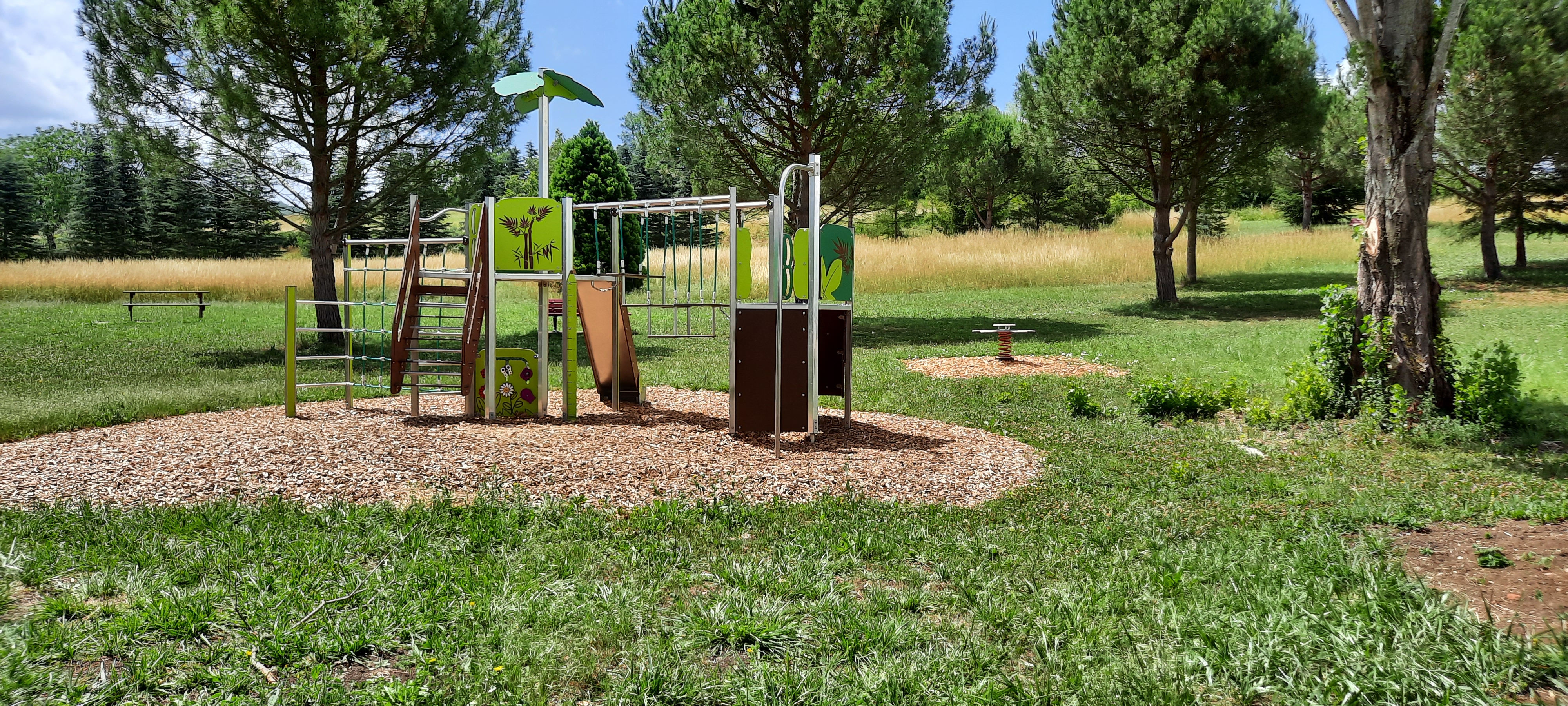 Jeu enfants arboretum.jpg