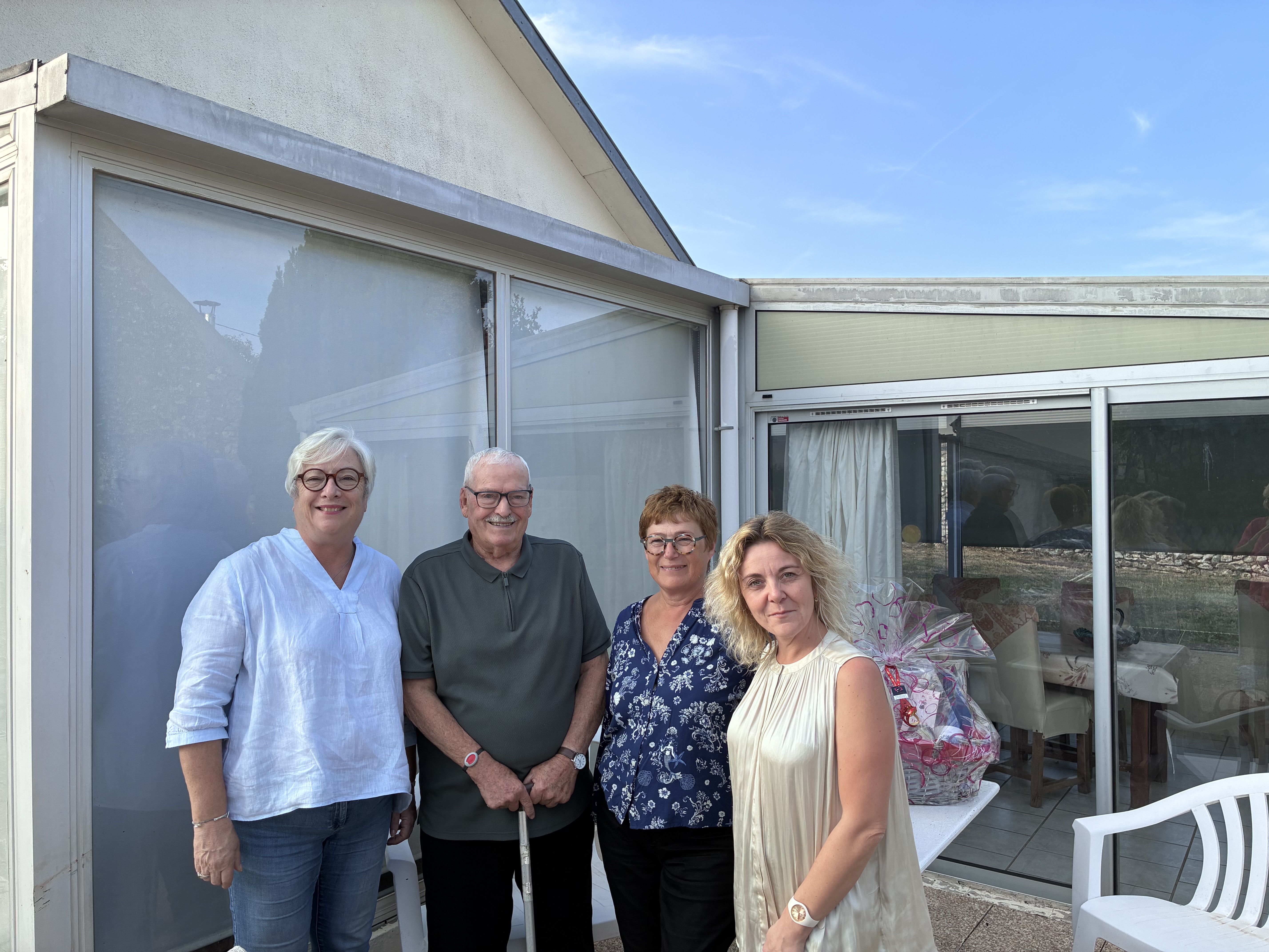 Mr Raymond CABOURET 90 ans.jpeg