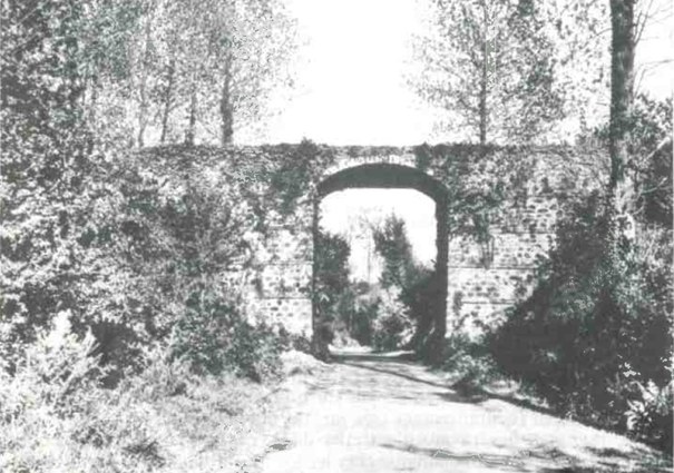 Ancien chemin de fer.png