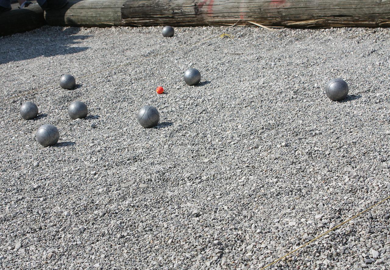petanque-ga2c3dc74f_1280.jpg