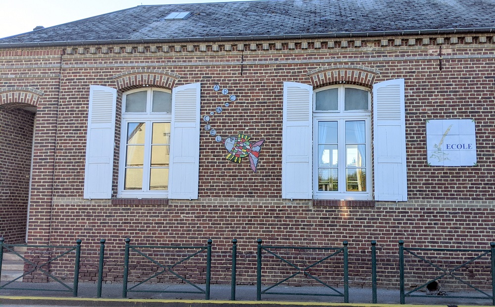 Ecole Fay.jpg