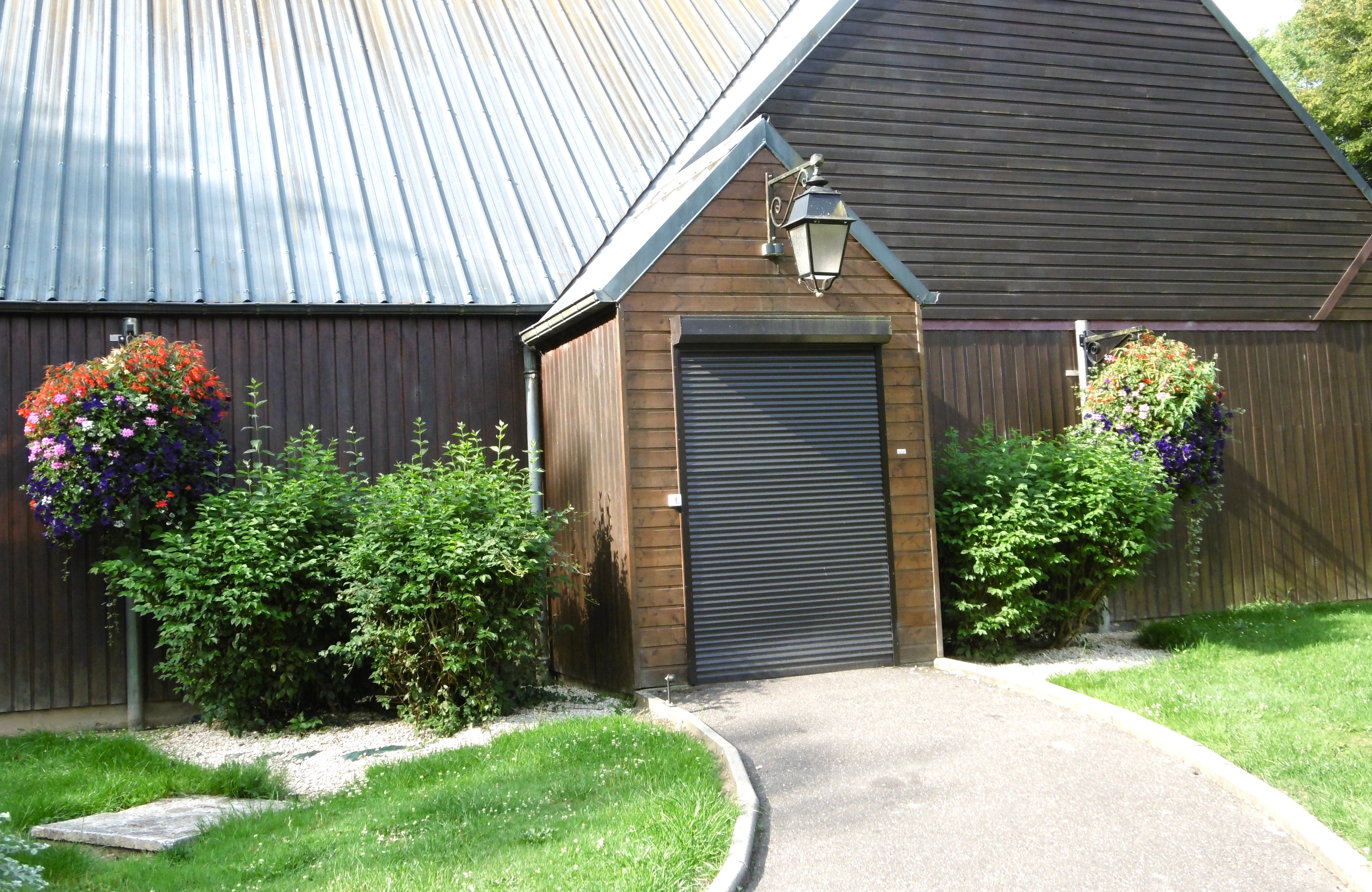 PHOTO EXTERIER SDF ST AMAND.JPG