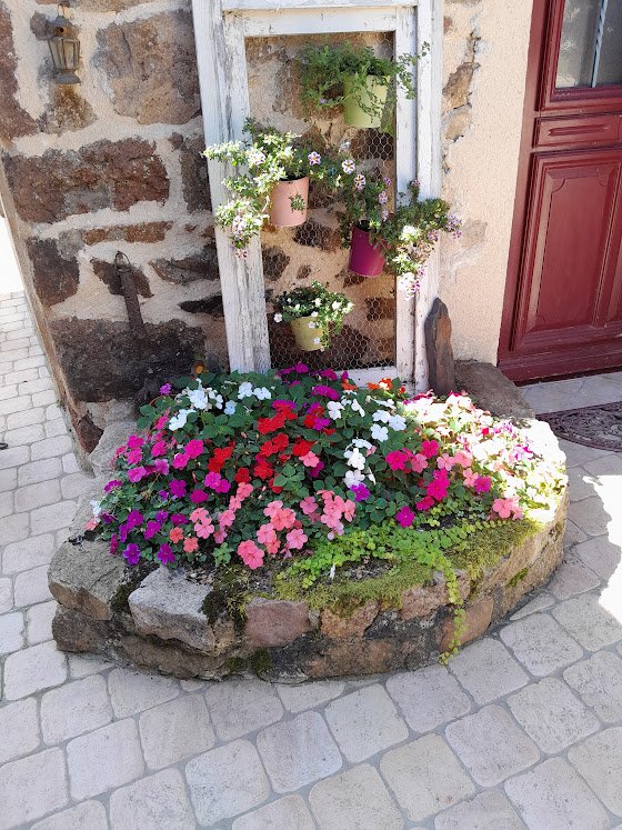 Fleurissement 2024.4.jpg