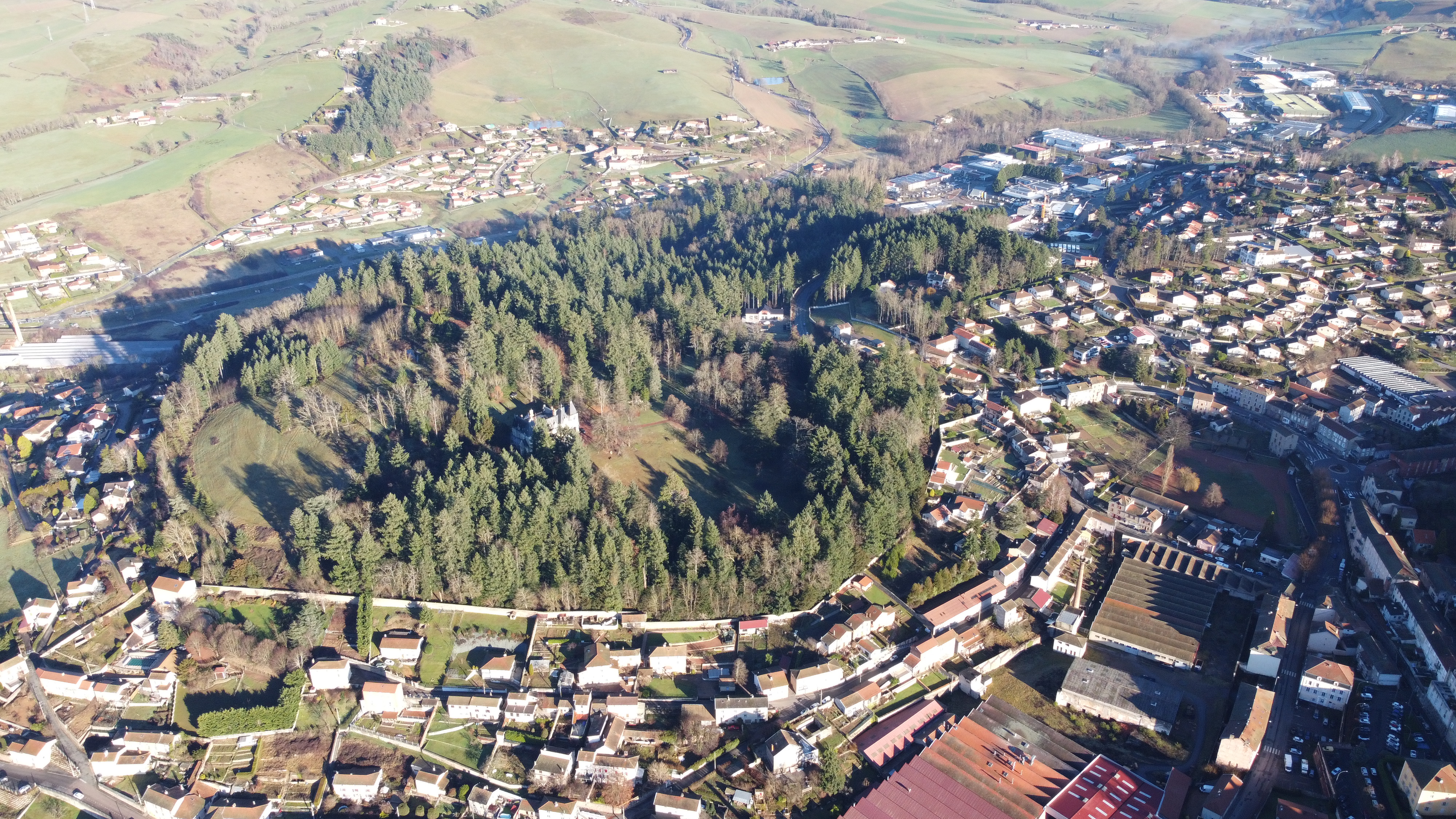 clos du crêt drone.jpeg