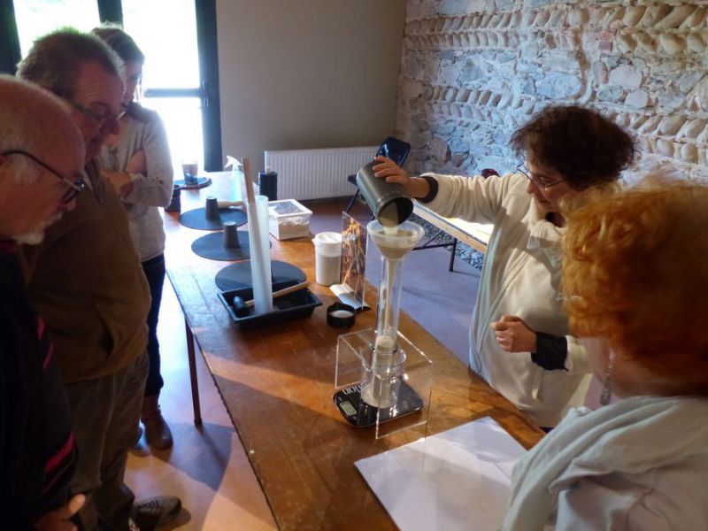 Ateliers scientifiques ElémenTerre.jpg