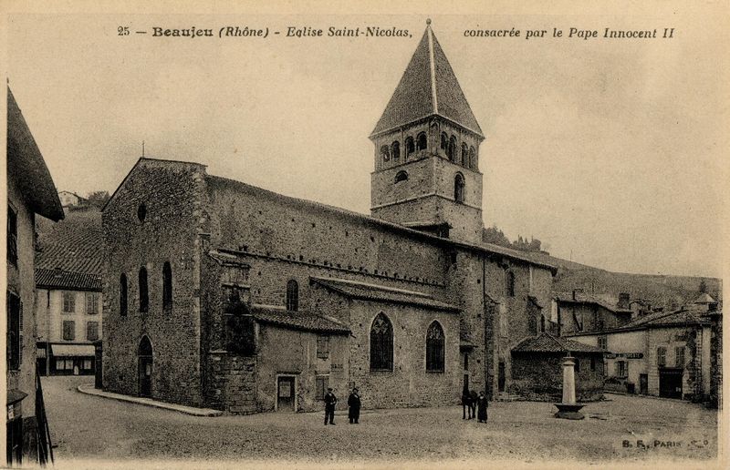 800px-69018_Beaujeu-_C3_A9glise-1.jpg
