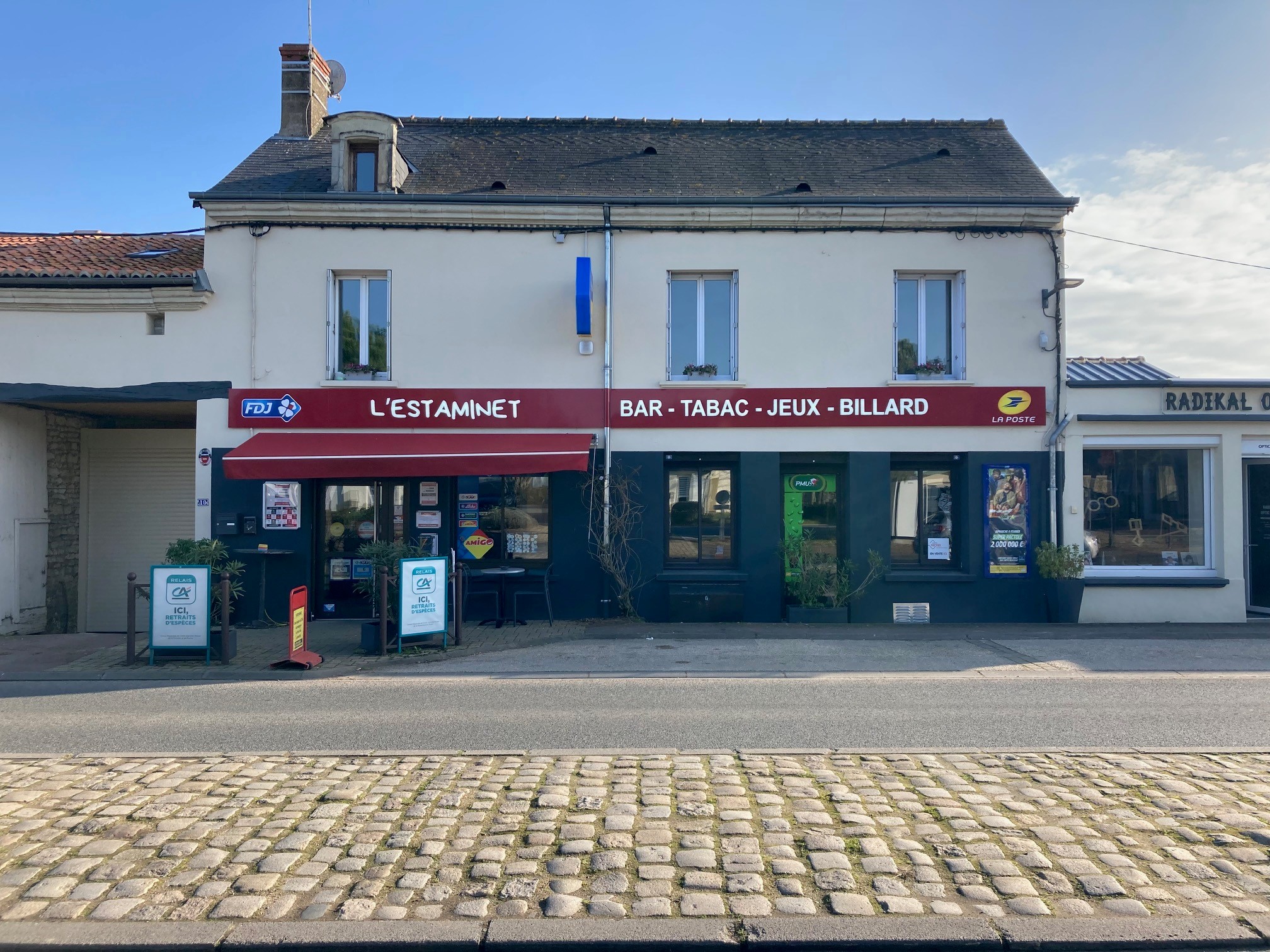 ESTAMINET FACADE.jpg