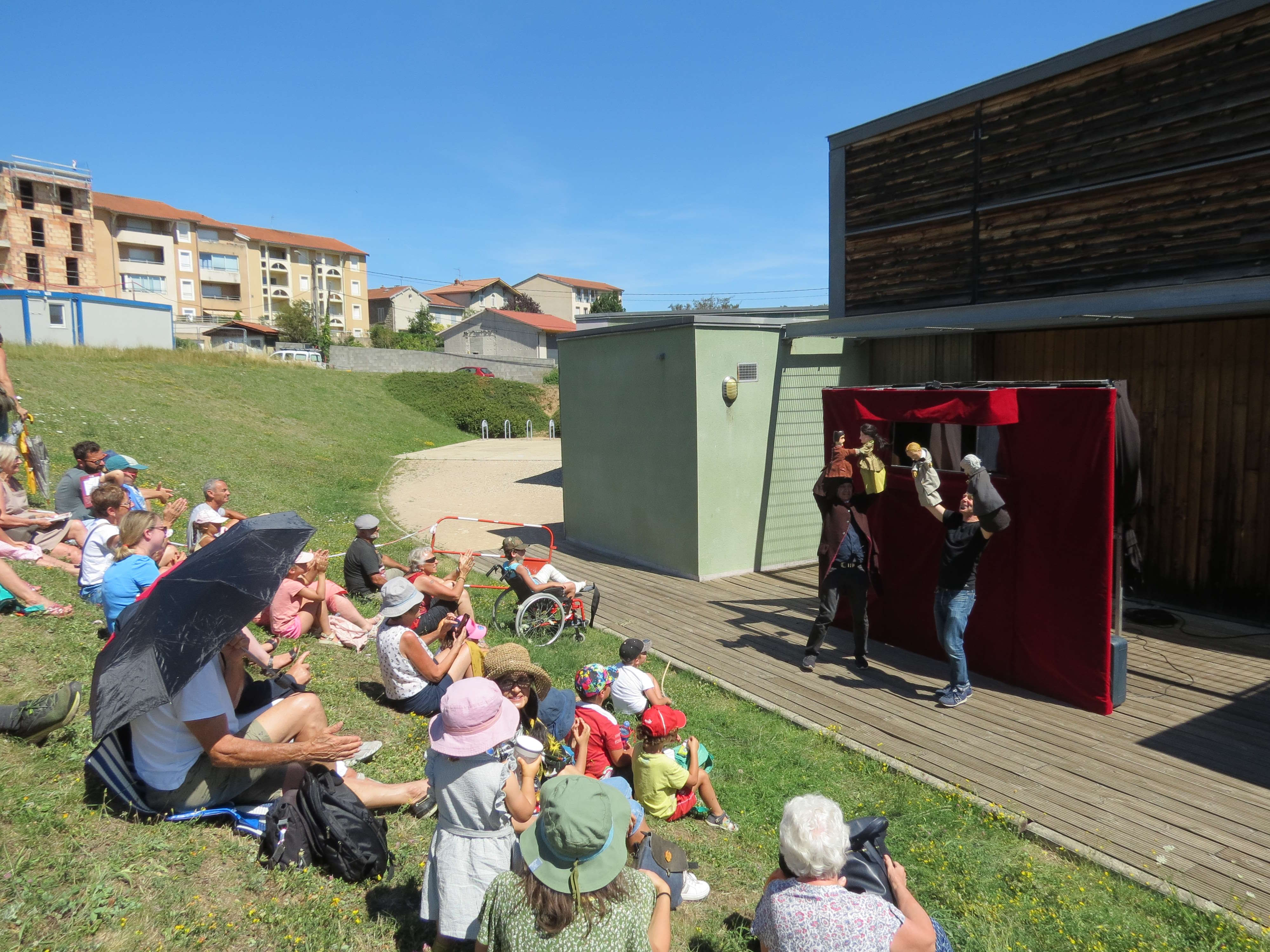 © Tous droits réservés Musées des Vallons du Lyonnais – CCVL, 2024 _MTG Spectacle de Guignol_.JPG