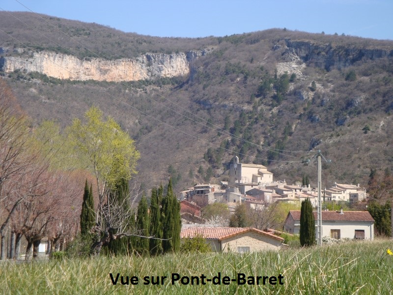14 Vue sur Pont-de-Barret.JPG