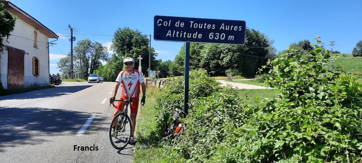 06 Francis au col de Toutes Aures.jpg