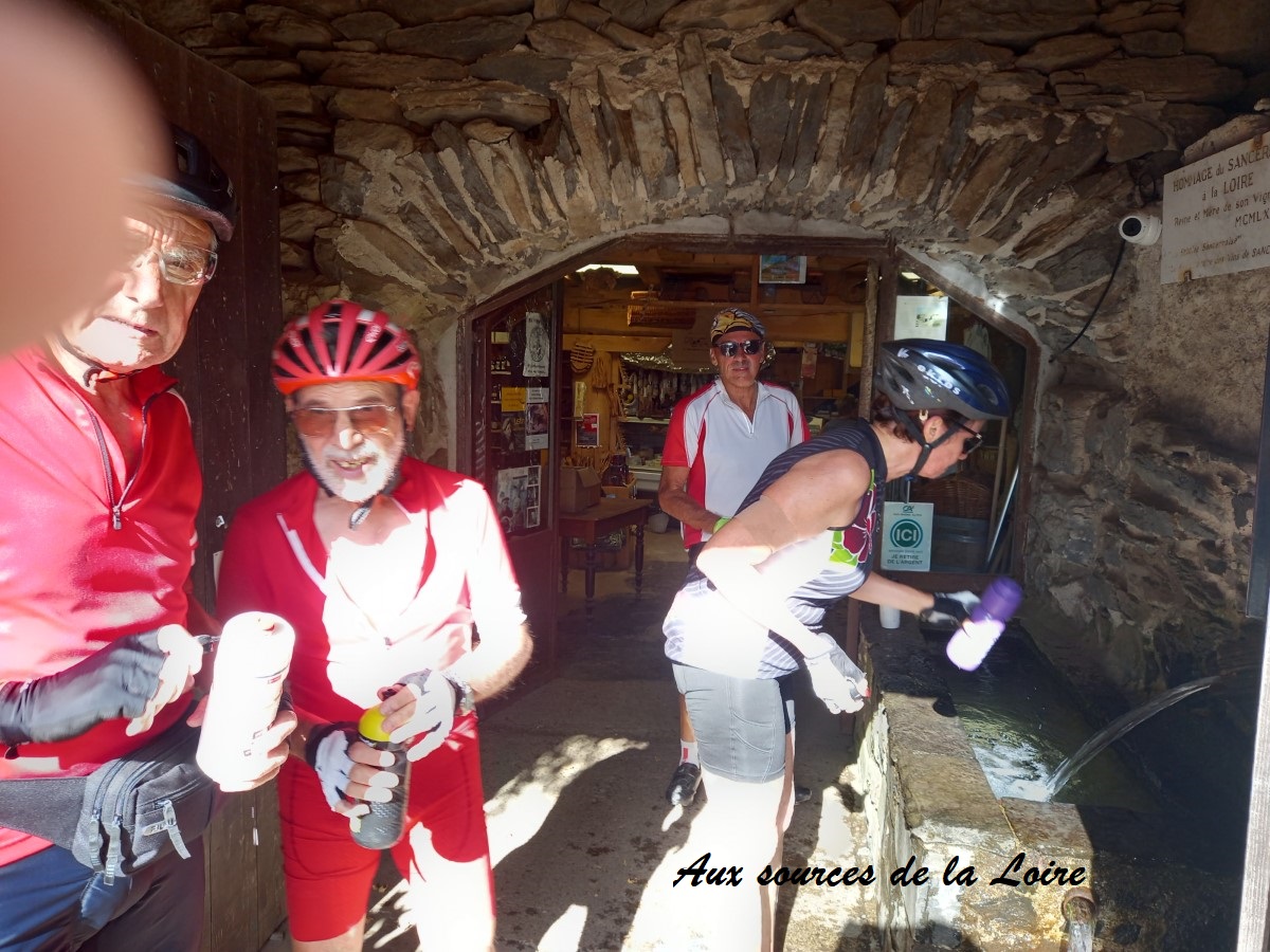 02 Aux Sources de la Loire.jpg