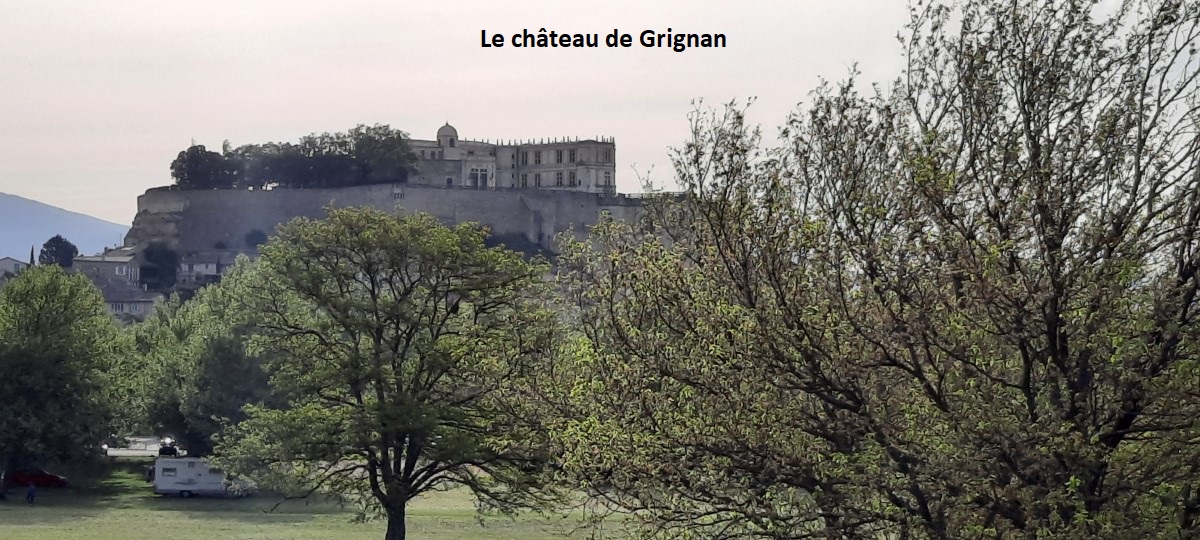 05 Le château de Grignan.jpg