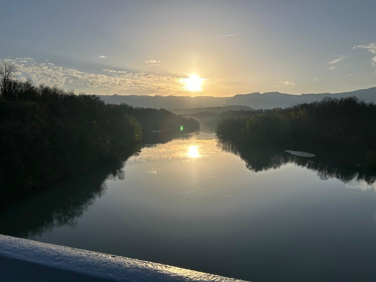 02 Lever de soleil sur Isère.jpg