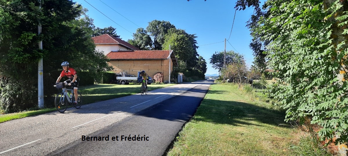 04 Montée vers Viriville.jpg