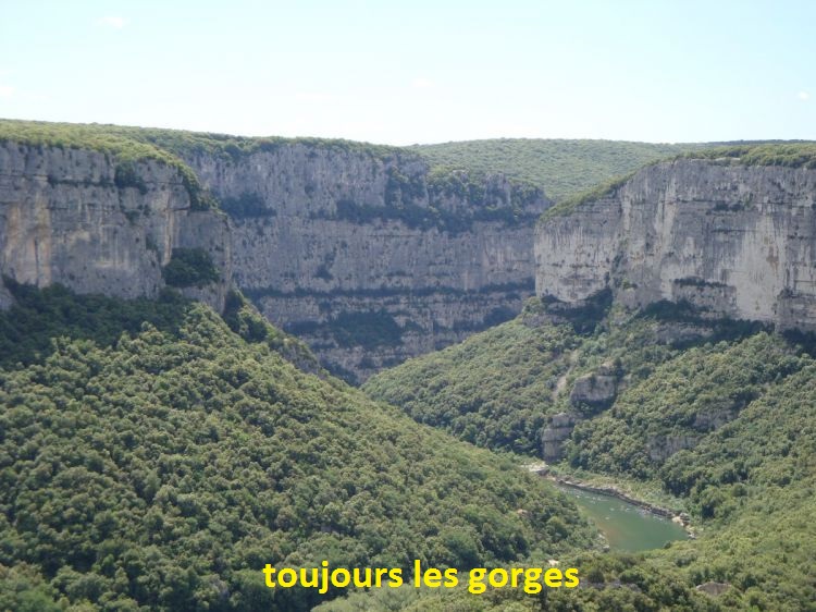 26 Les Gorges 5.JPG