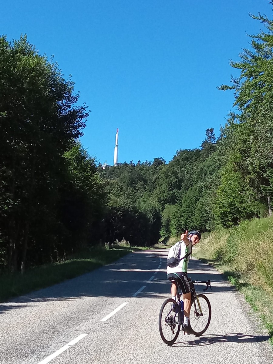 02 dans la montée du col.jpg