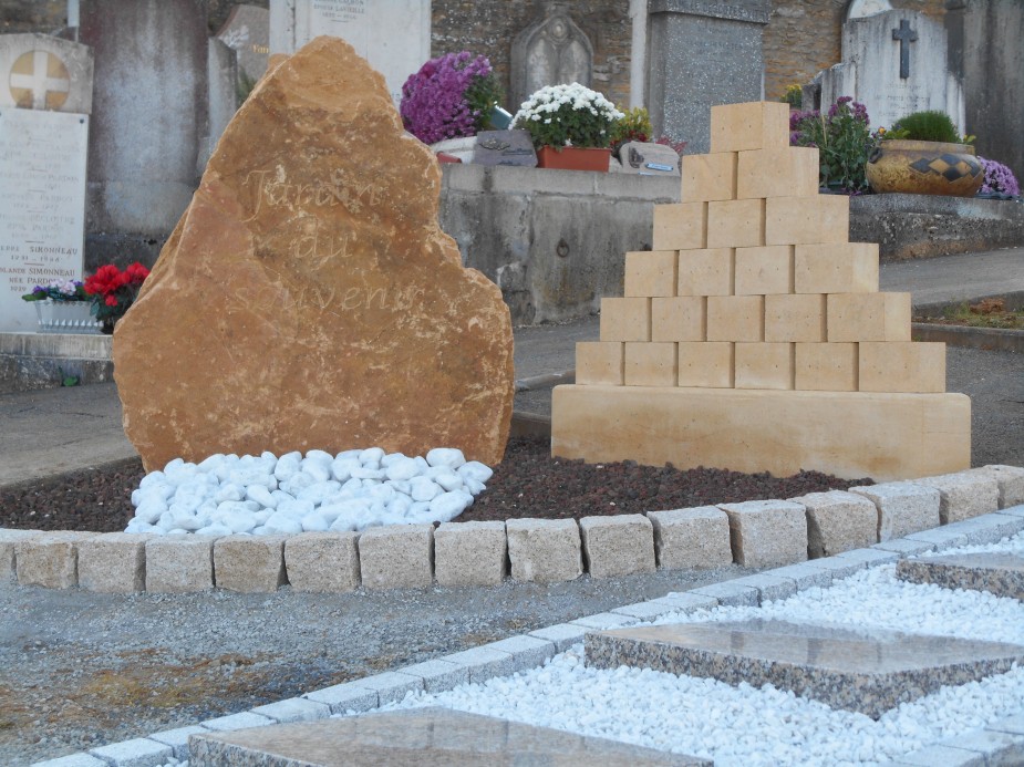 Jardin du souvenir.jpg