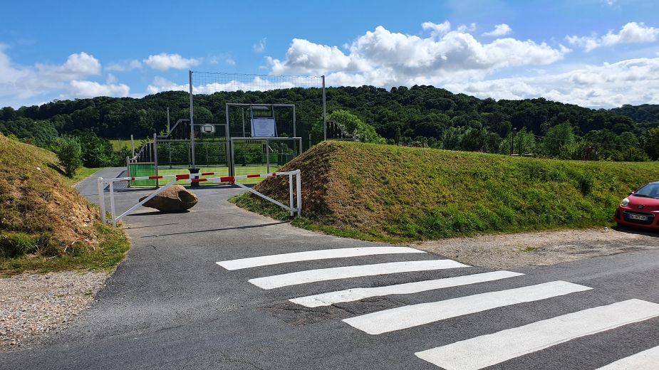 City Stade barrières.jpg