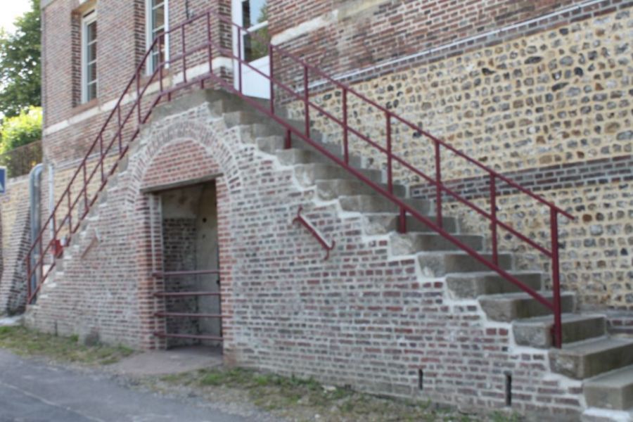 Ecole Maternelle PERRON.JPG