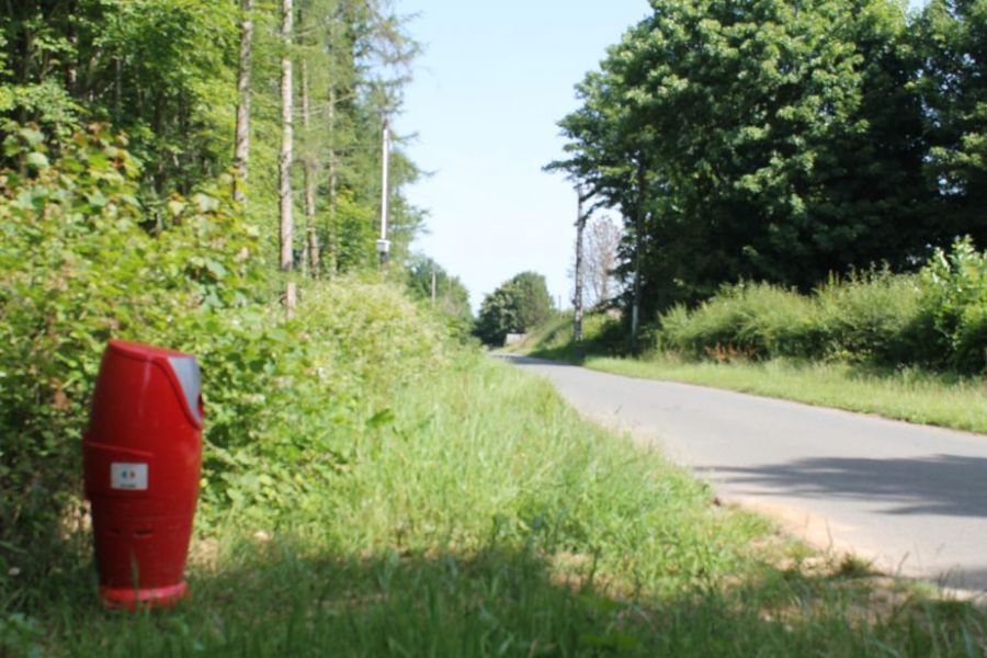 Borne Incendie Route Hougerville.JPG
