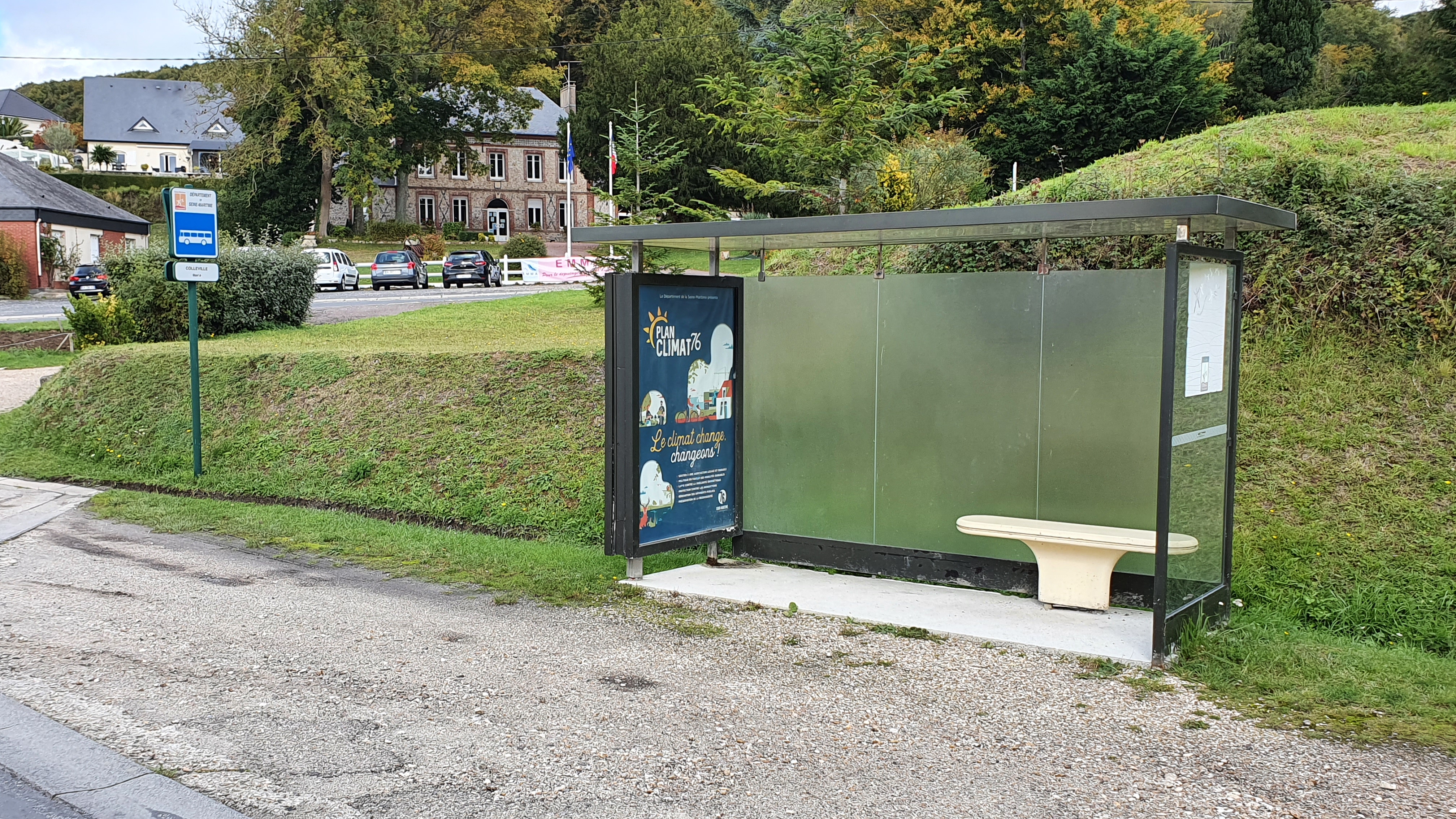 AbriBus Mairie.jpg